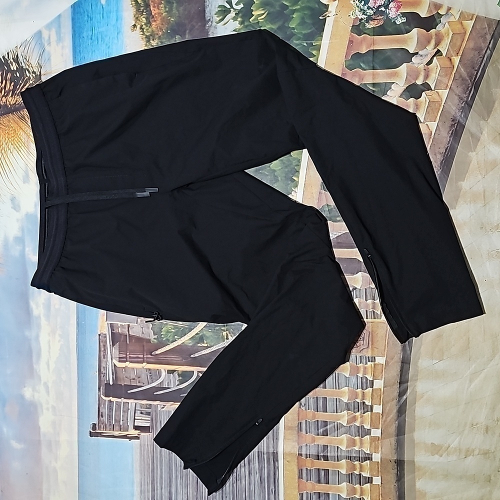 BR STANDARD Black Zippered Ankle Motion Tech Joggers Pants Size Medium